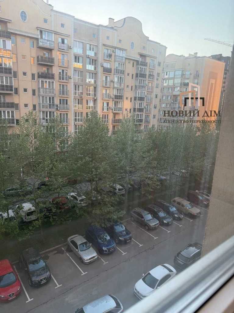 Продажа 1-комнатной квартиры 50.8 м², Метрологическая ул., 9В