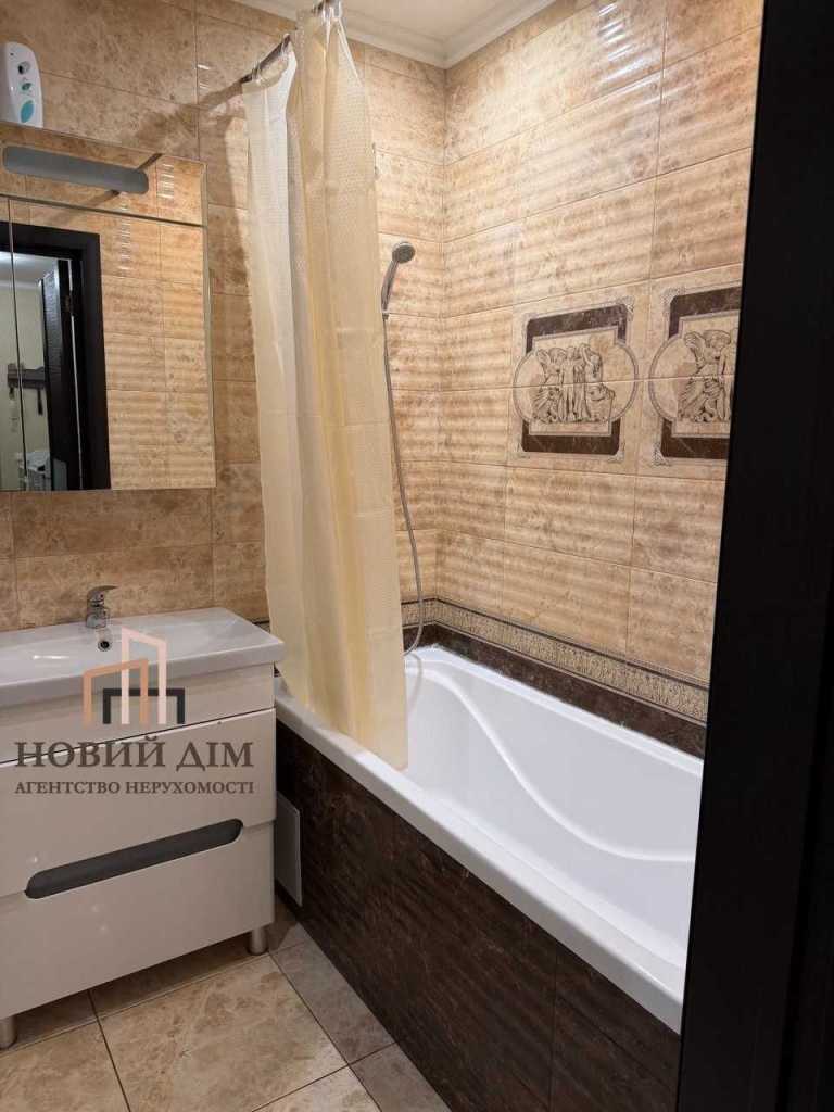 Продажа 1-комнатной квартиры 50.8 м², Метрологическая ул., 9В