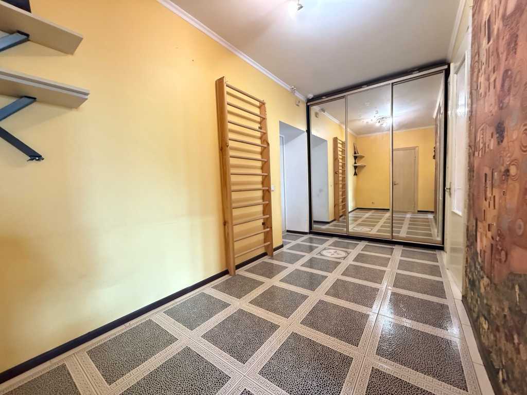 Продажа 1-комнатной квартиры 57 м², Срибнокильская ул., 24