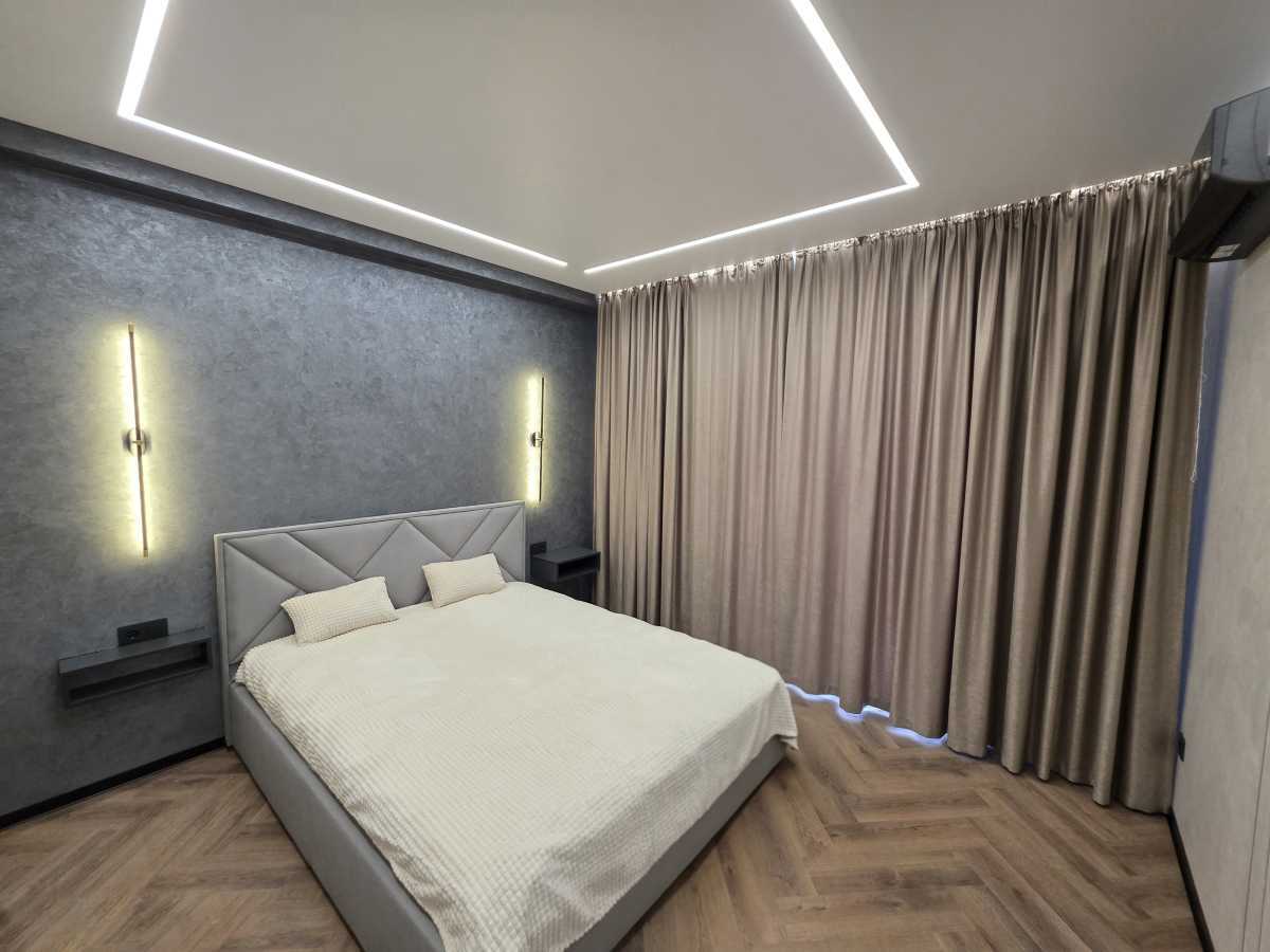 Продажа 1-комнатной квартиры 42 м², Михаила Максимовича ул., 24