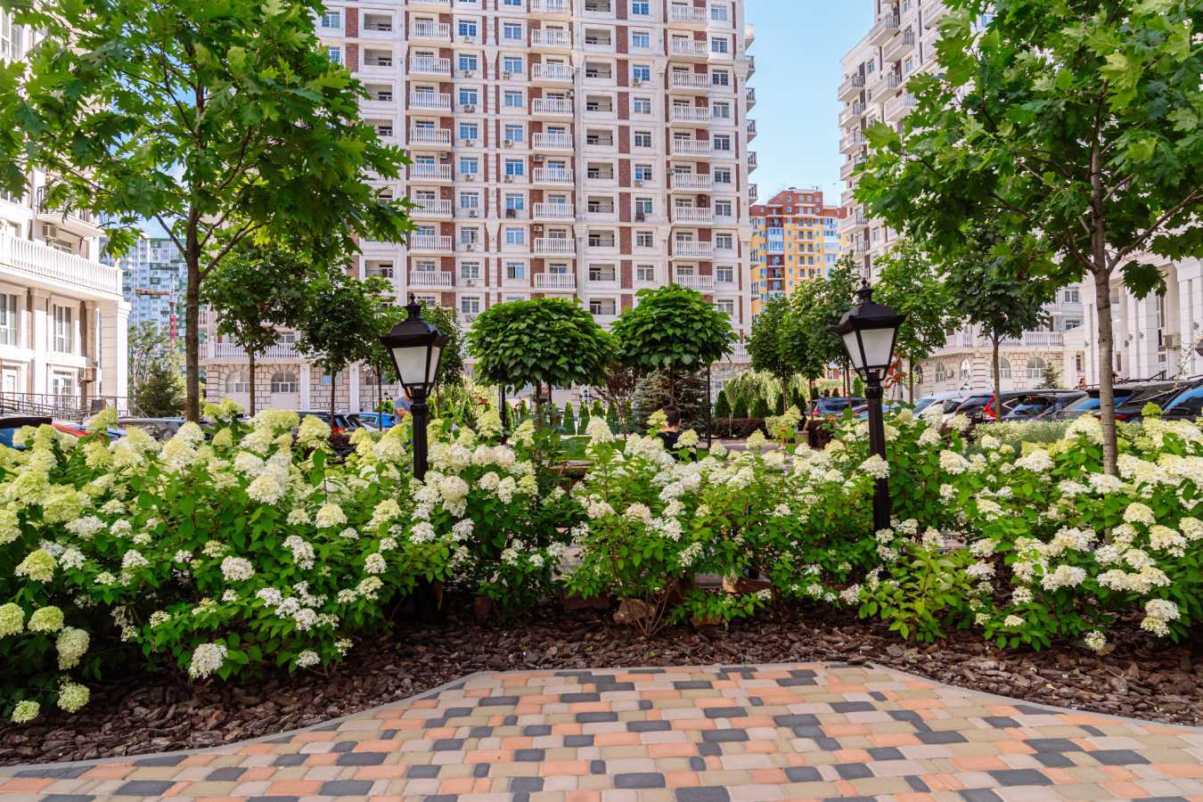 Продажа 1-комнатной квартиры 42 м², Михаила Максимовича ул., 24В