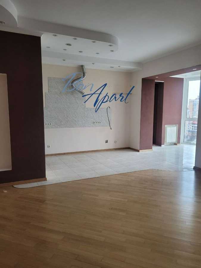 Продаж 3-кімнатної квартири 116 м², Героїв Сталінграда просп., 6Б