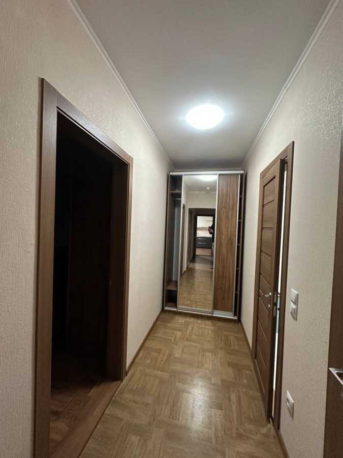 Продажа 2-комнатной квартиры 72.2 м², Коноплянская ул., 22-Б