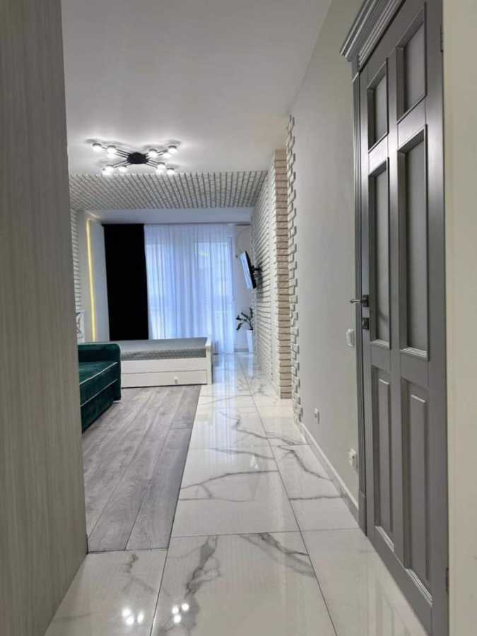 Аренда 1-комнатной квартиры 51 м², Владимира Антоновича ул., 74