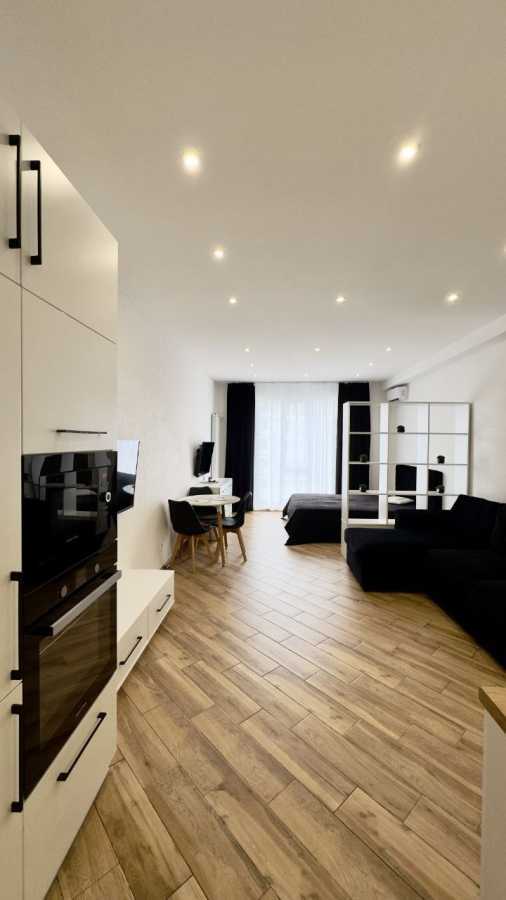 Продажа 1-комнатной квартиры 39 м², Михаила Максимовича ул., 26Б