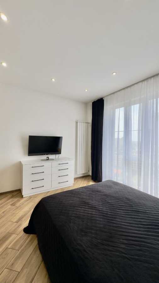Продажа 1-комнатной квартиры 39 м², Михаила Максимовича ул., 26Б