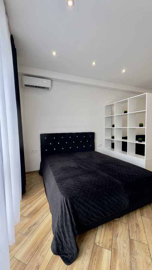 Продажа 1-комнатной квартиры 39 м², Михаила Максимовича ул., 26Б