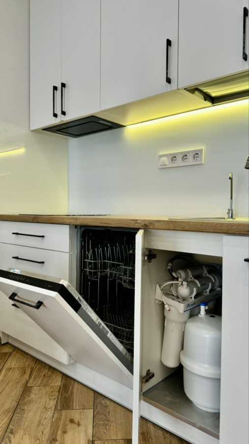 Продажа 1-комнатной квартиры 39 м², Михаила Максимовича ул., 26Б