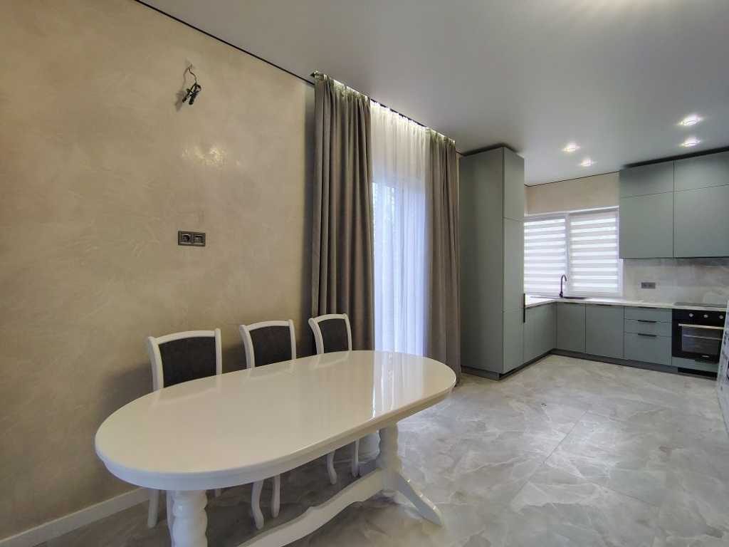 Продажа дома 95 м², Центральна