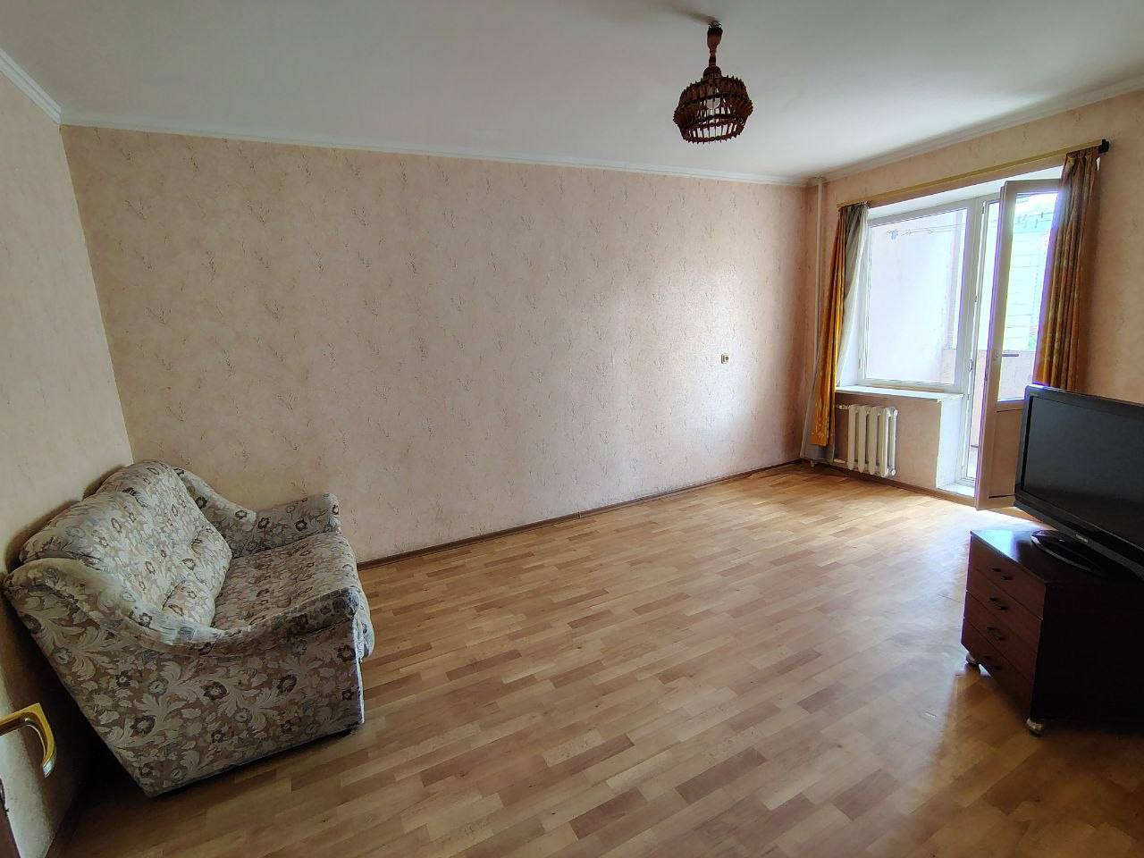 Продажа 2-комнатной квартиры 72 м², Елены Пчилки ул., 4