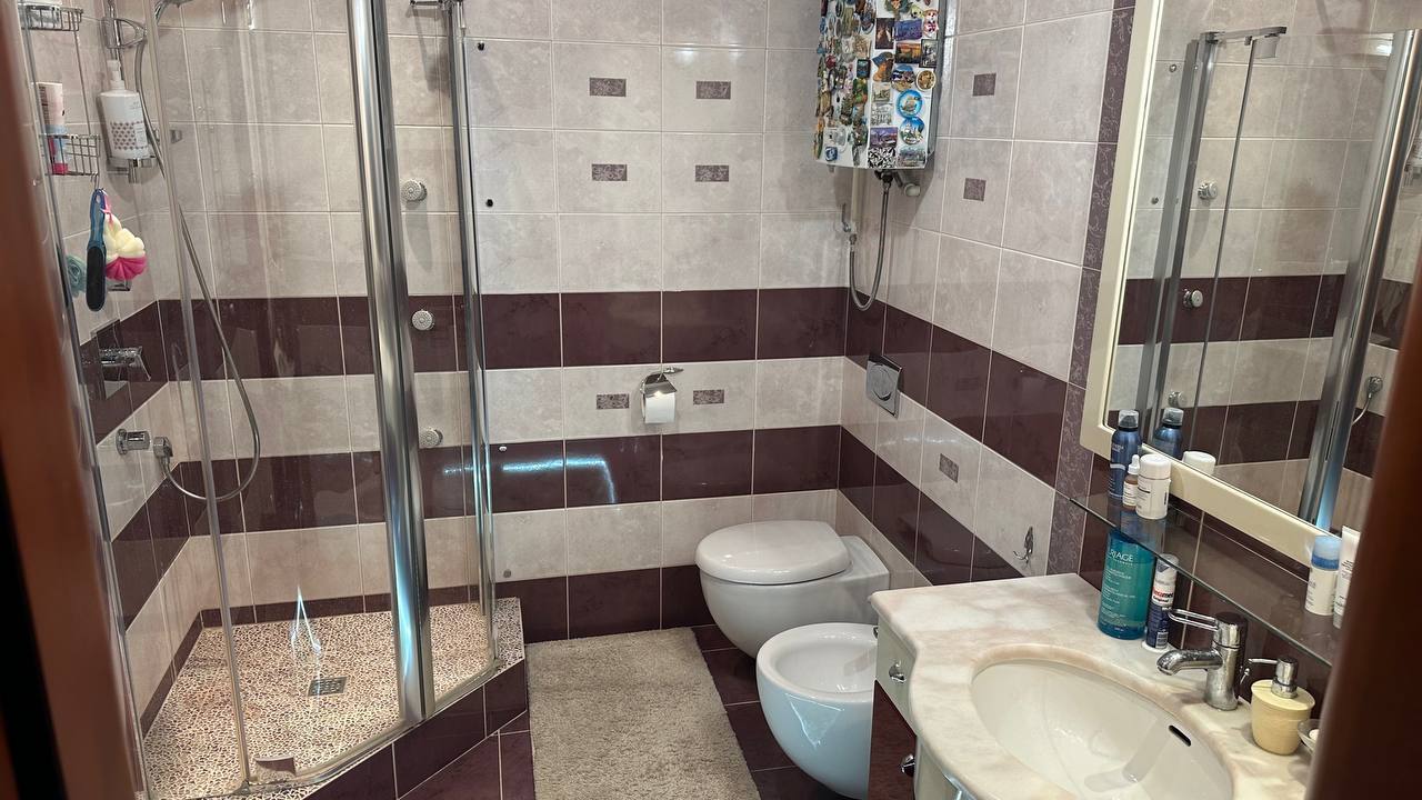Аренда 4-комнатной квартиры 140 м², Большая Васильковская ул., 71