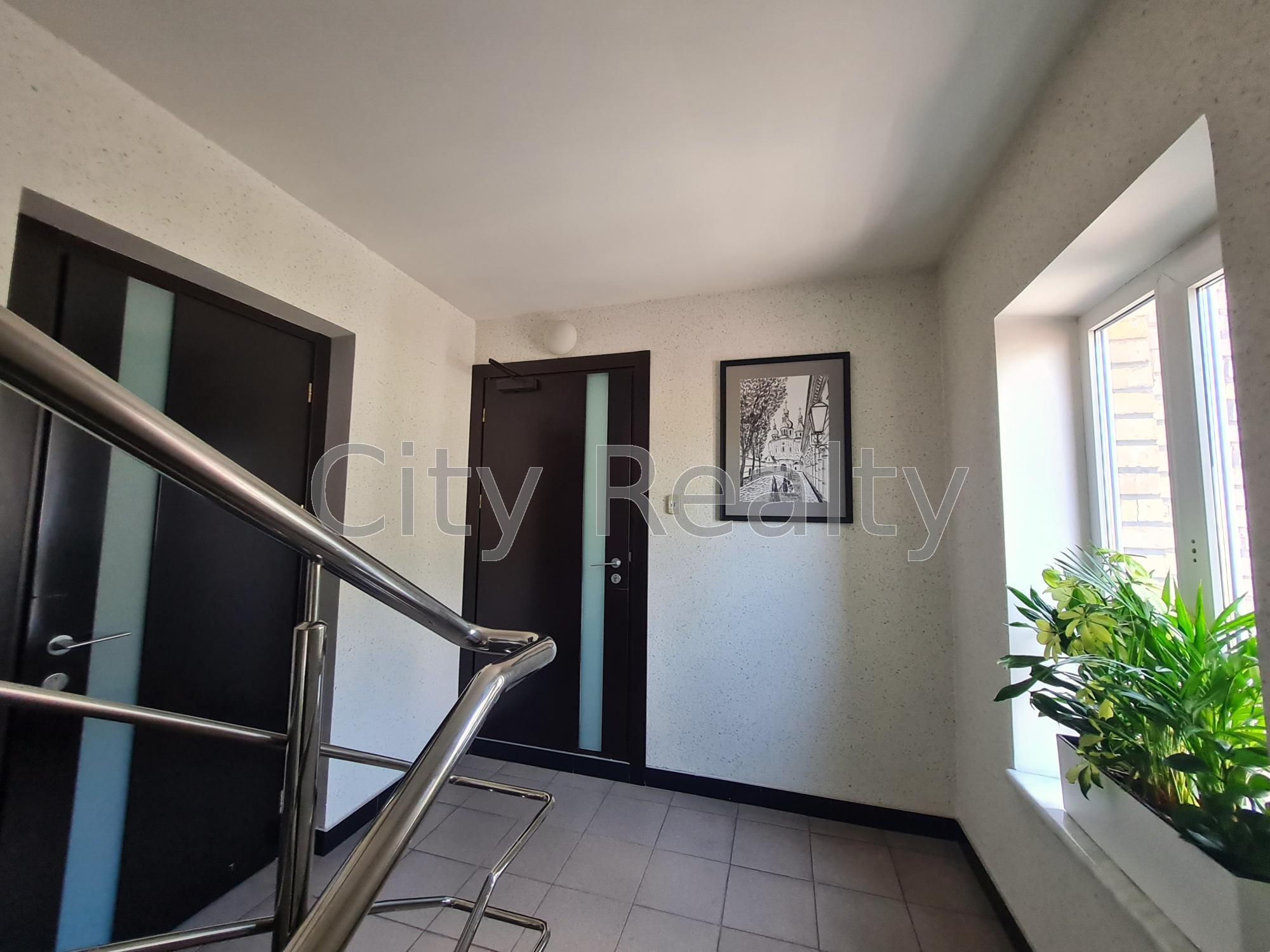 Аренда офиса 190 м², Игоревская ул., 1/8