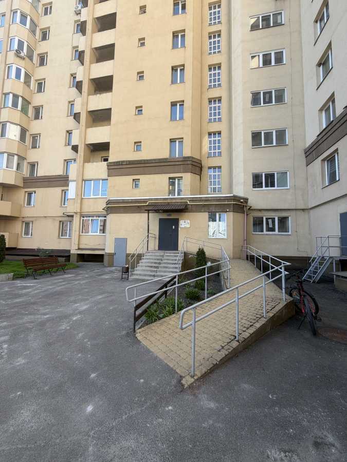 Продаж 1-кімнатної квартири 50.5 м², Віктора Йовы вул., 1