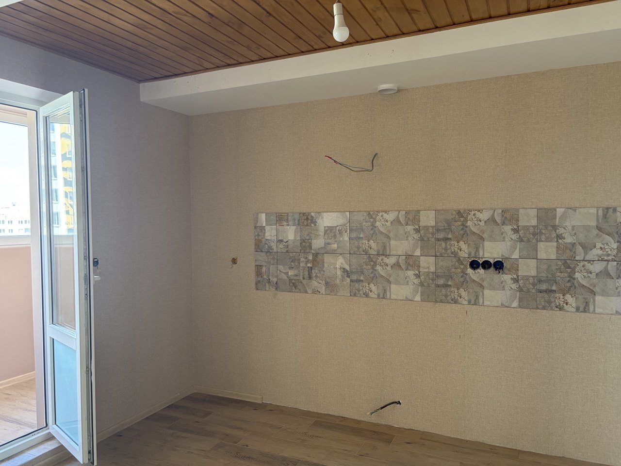 Продаж 1-кімнатної квартири 38 м², Василя Кричевського пров., Симоненка 105