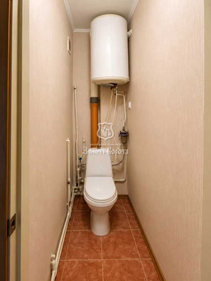Продаж 2-кімнатної квартири 42 м², Вокзальна вул., 21