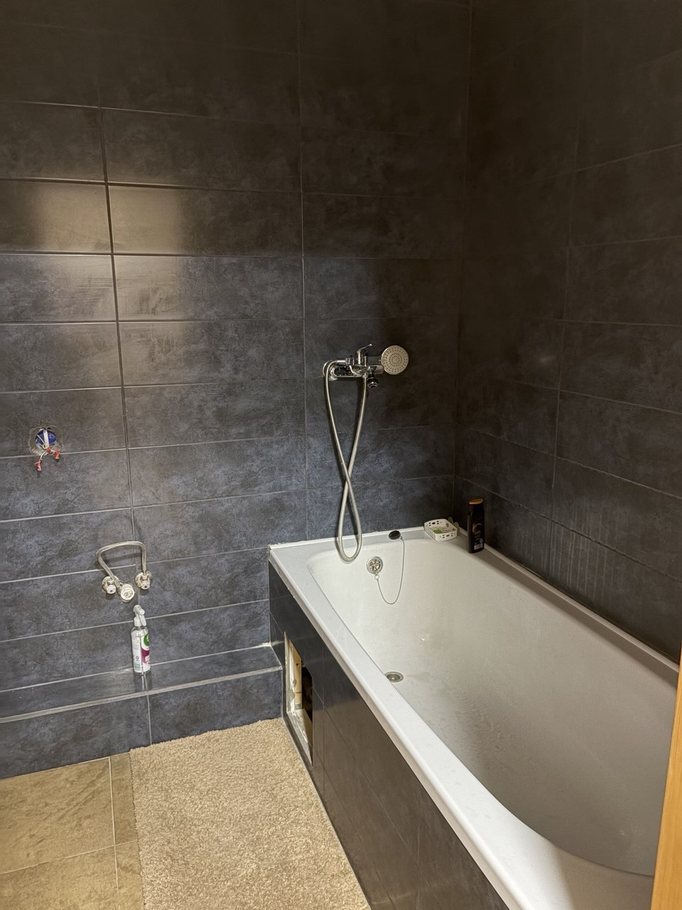 Продаж 1-кімнатної квартири 38 м², Василя Кричевського пров., Симоненка 105