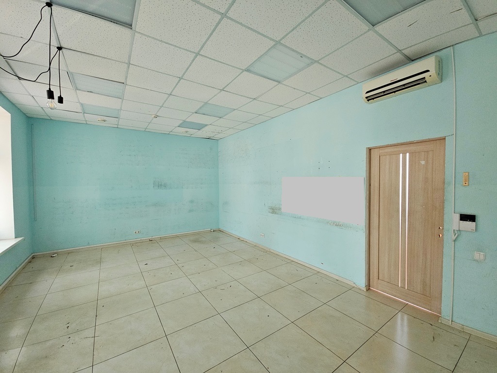 Оренда офісу 120 м², Новокостянтинівська вул., 1В