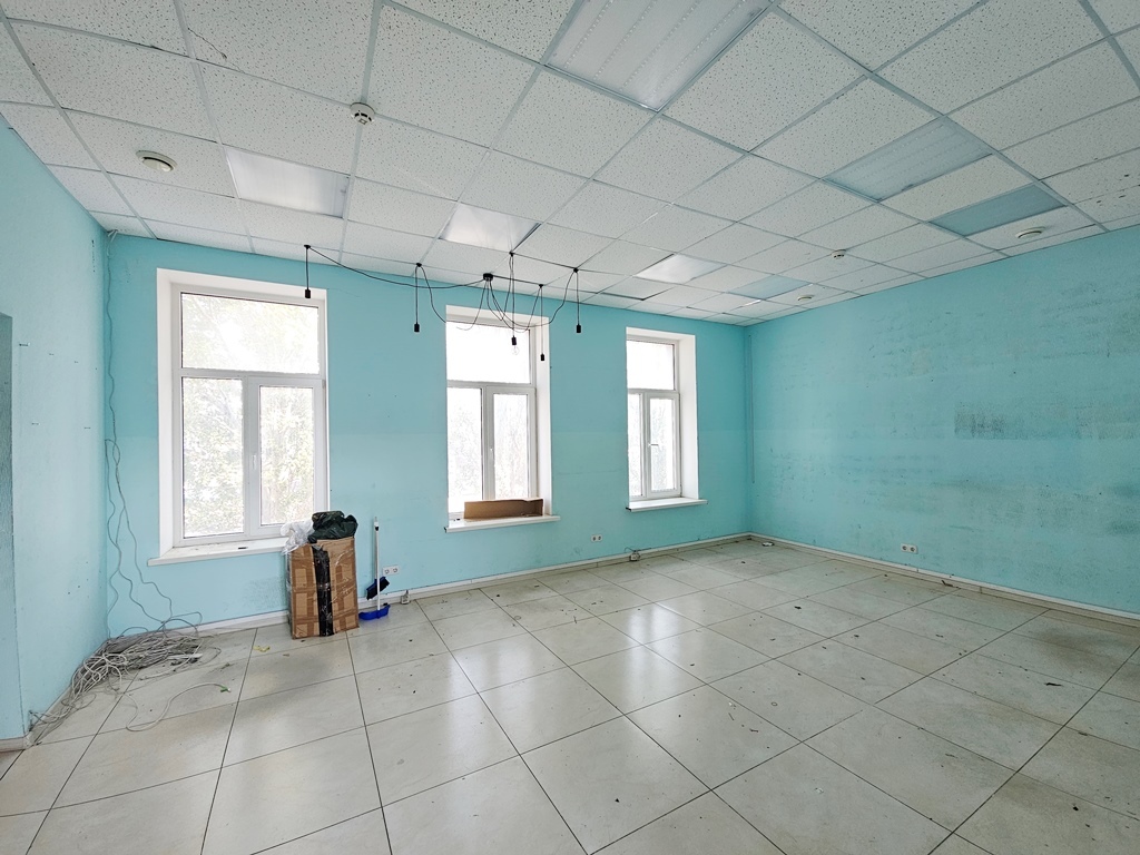 Оренда офісу 120 м², Новокостянтинівська вул., 1В