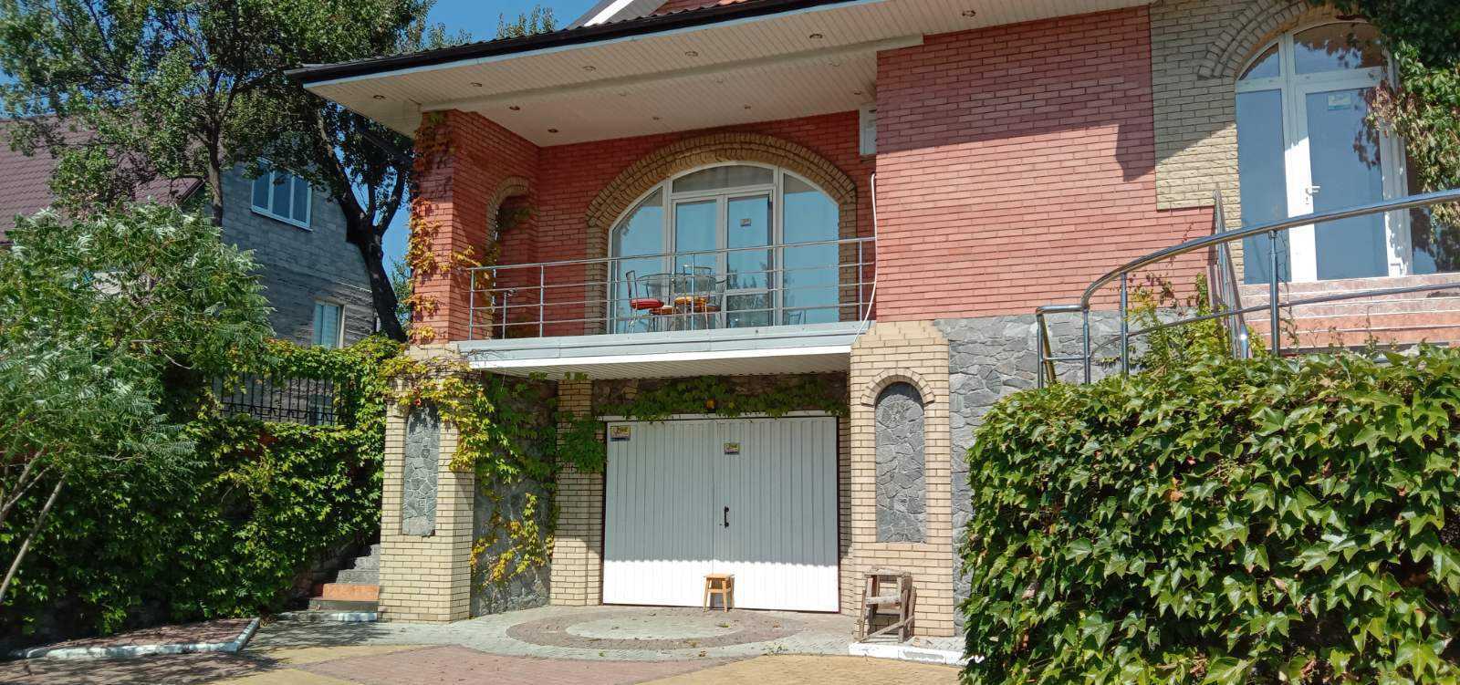 Продажа дома 470 м², Бєлградська