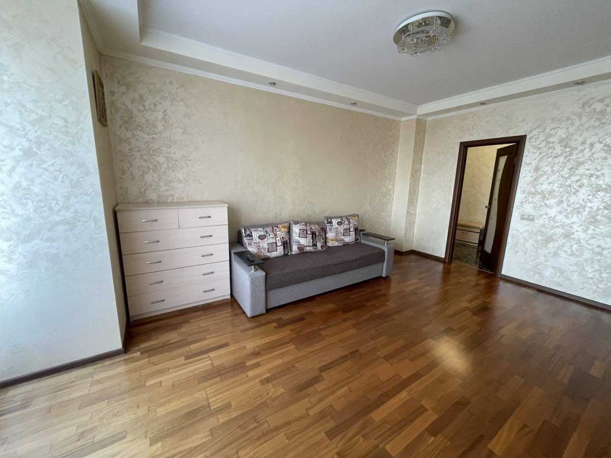 Аренда 1-комнатной квартиры 50 м², Леонида Перфецкого ул., 2