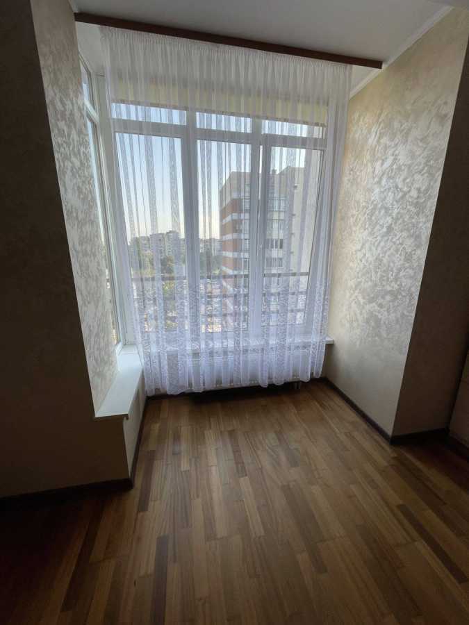Аренда 1-комнатной квартиры 50 м², Леонида Перфецкого ул., 2