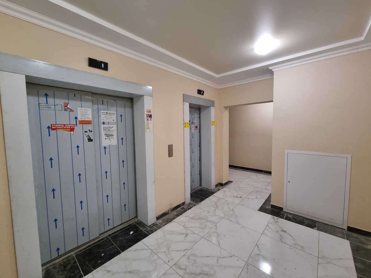 Продаж 1-кімнатної квартири 43 м², Виговського вул., 2Д/5