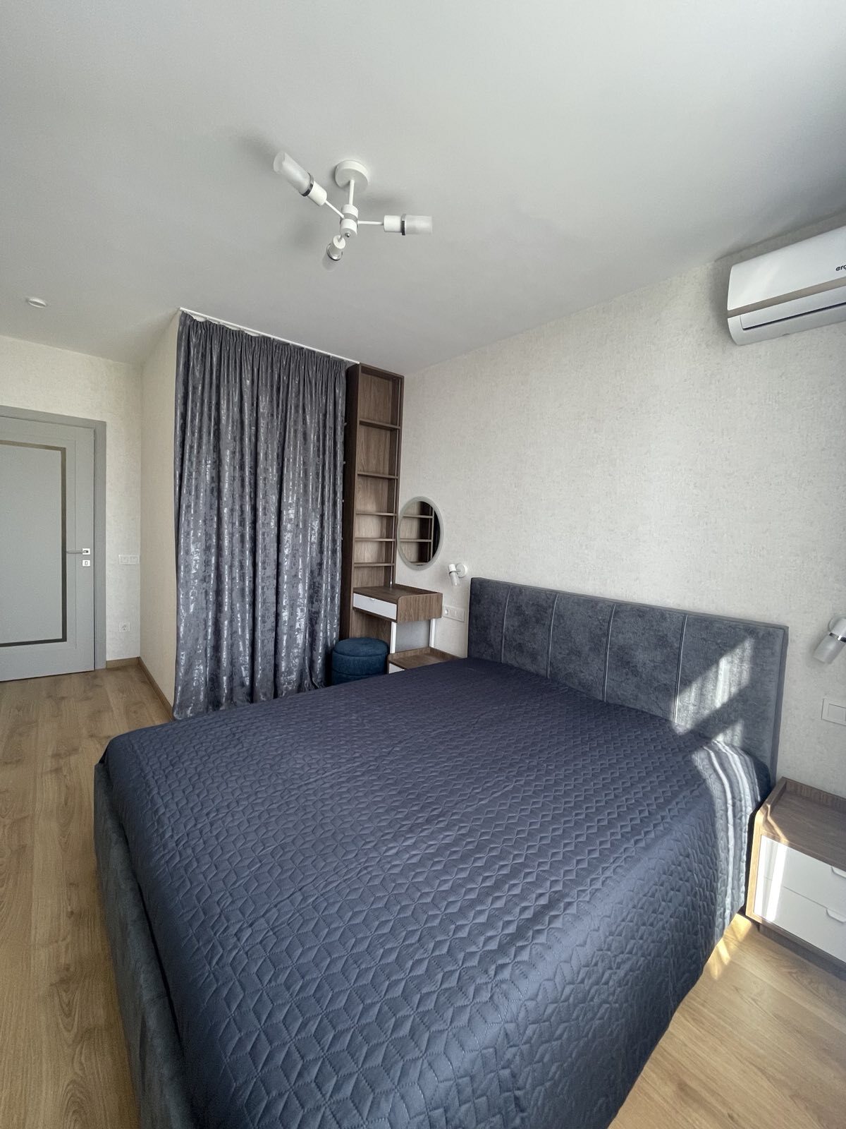 Аренда 2-комнатной квартиры 70 м², Александра Олеся ул., 7