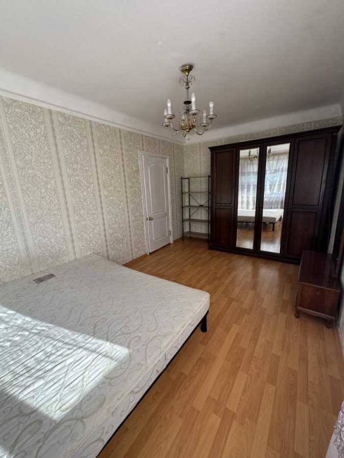 Продажа 2-комнатной квартиры 45 м², Строителей ул., 14