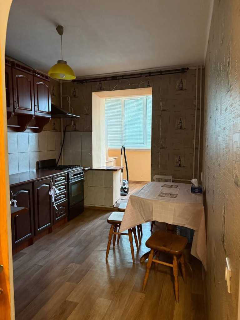 Оренда 1-кімнатної квартири 40 м², Світлицького вул., 26