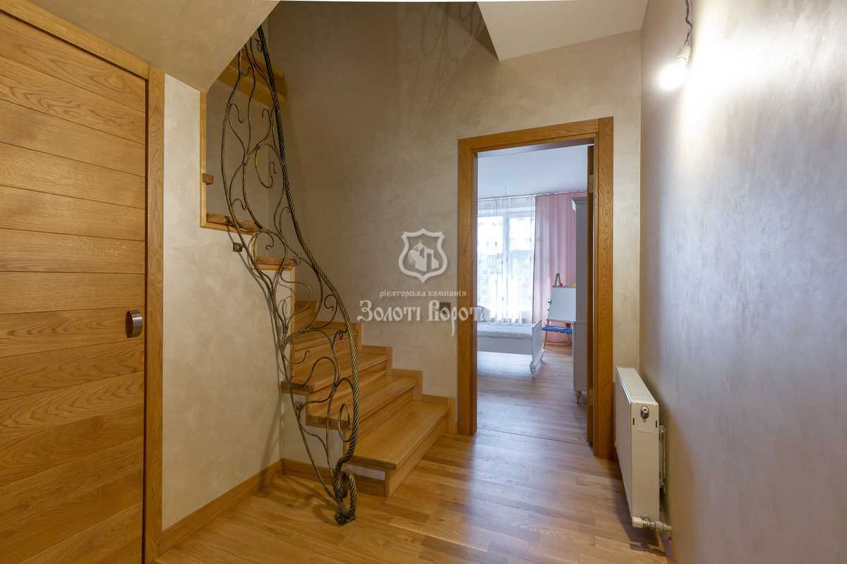 Продажа 4-комнатной квартиры 139 м², Героев Небесной Сотни просп., 18/1