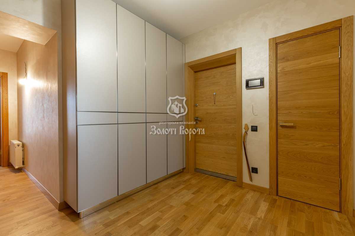 Продажа 4-комнатной квартиры 139 м², Героев Небесной Сотни просп., 18/1