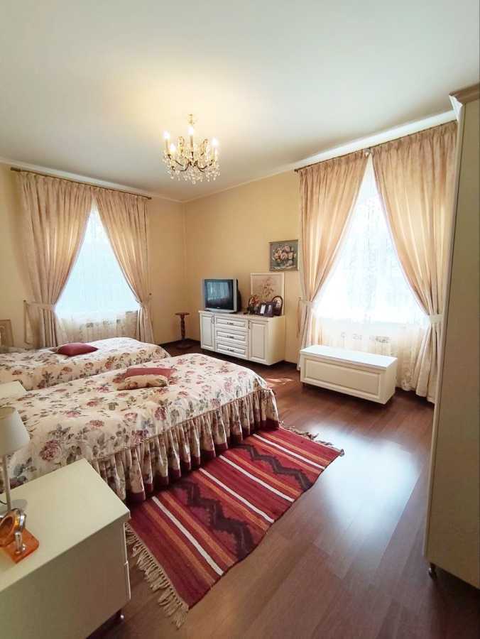 Продажа коттеджа 185 м², Врожайна