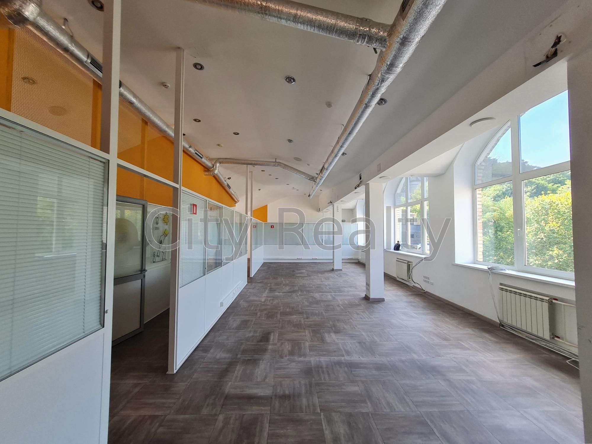 Аренда офиса 240 м², Игоревская ул., 1/8
