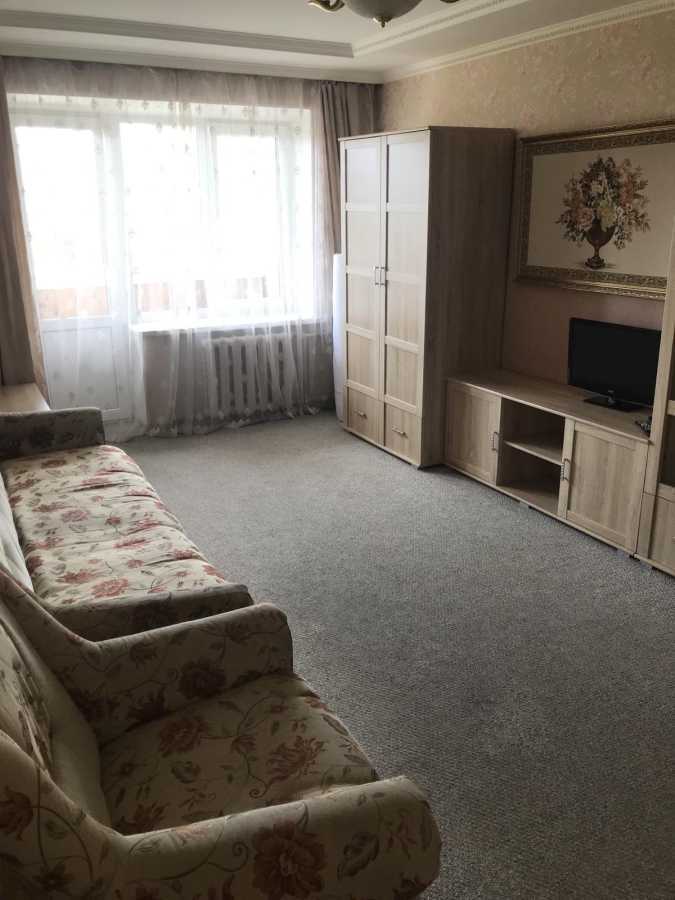 Оренда 1-кімнатної квартири 42 м², Жилянська вул., 72