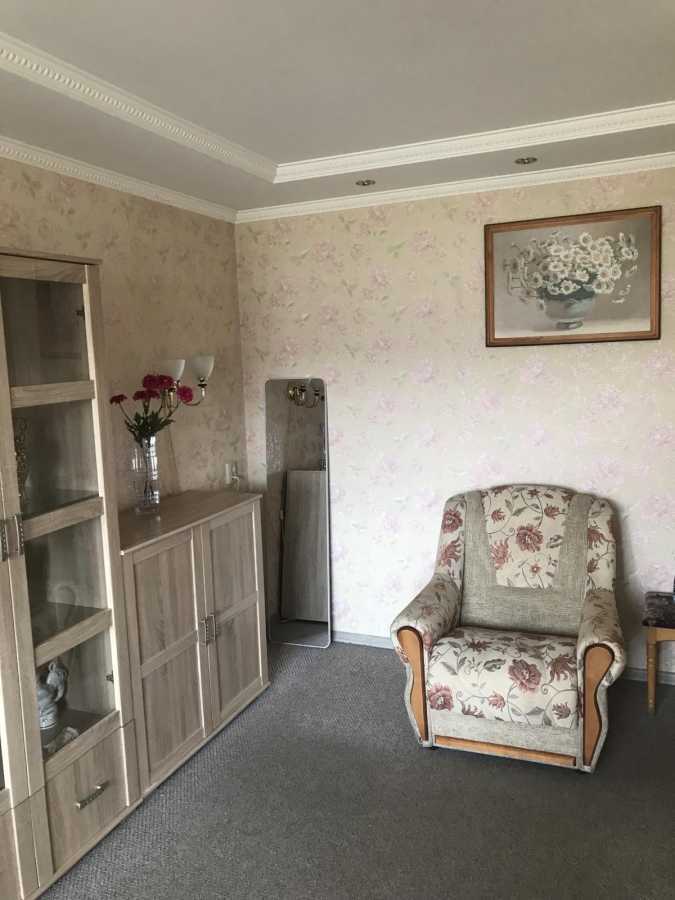 Оренда 1-кімнатної квартири 42 м², Жилянська вул., 72