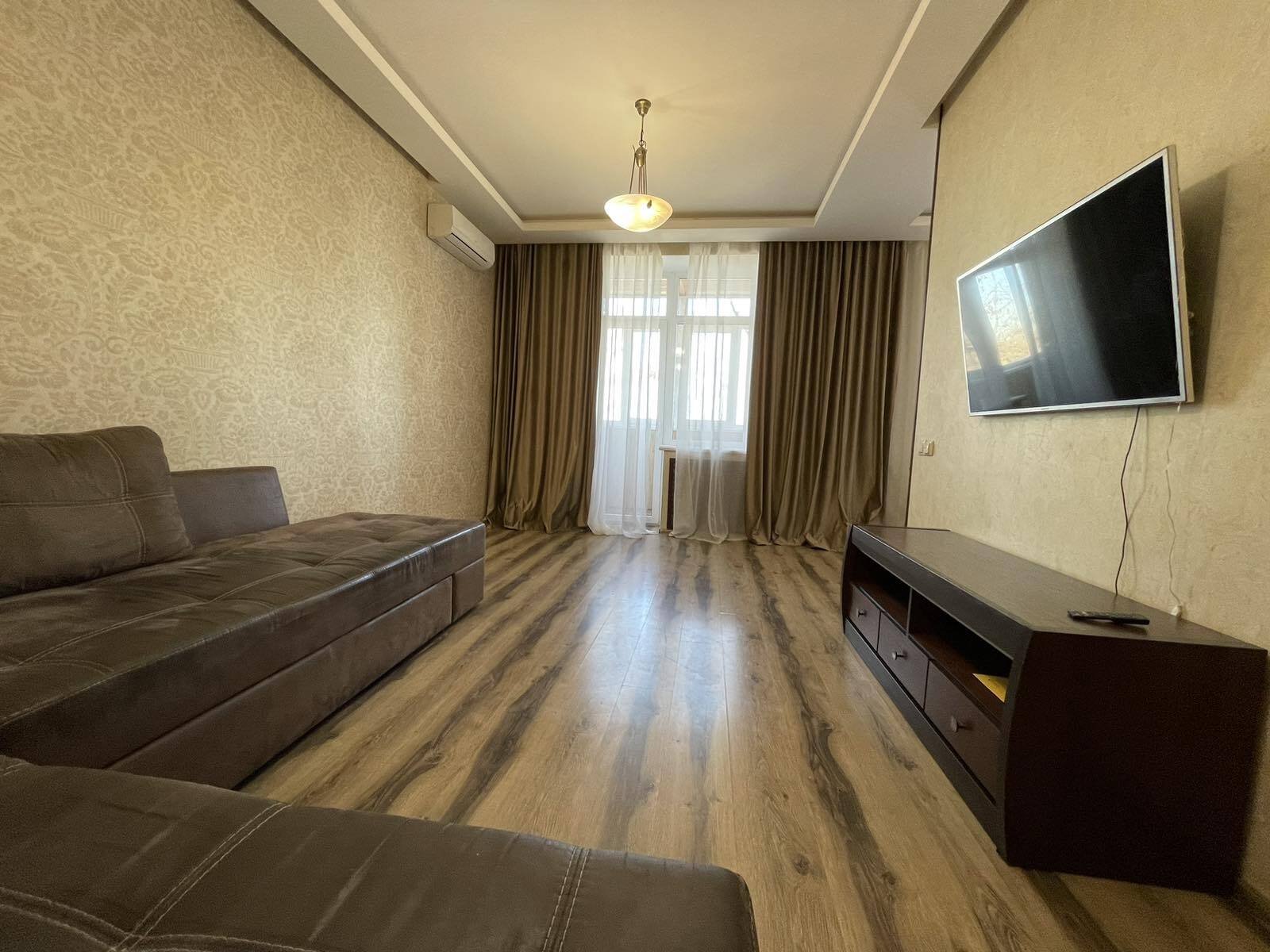 Продажа 3-комнатной квартиры 75 м², Радистов ул., вул.12