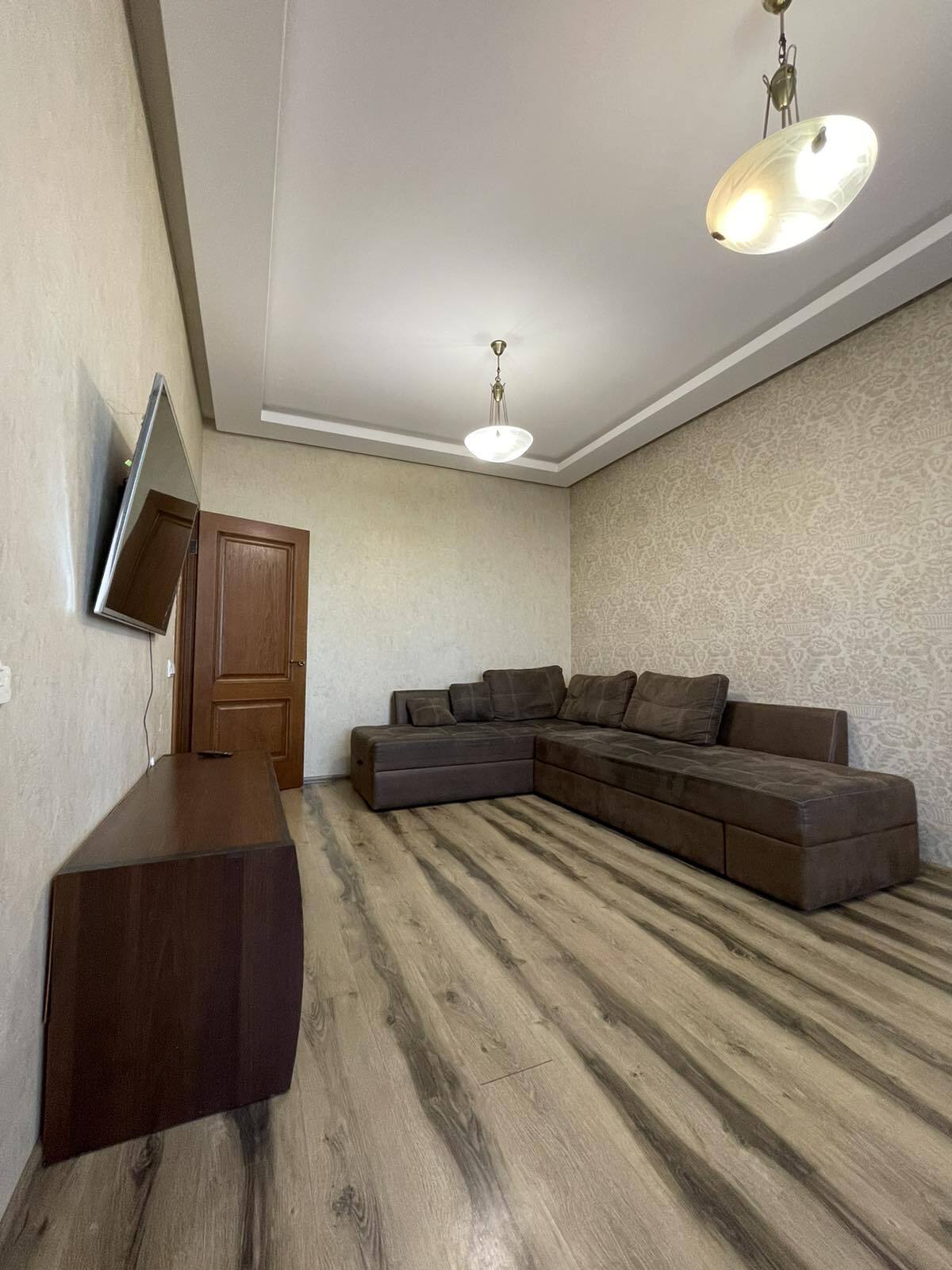 Продажа 3-комнатной квартиры 75 м², Радистов ул., вул.12