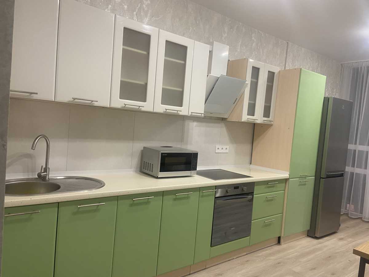 Оренда 1-кімнатної квартири 42 м², Миколи Гулака вул., 4