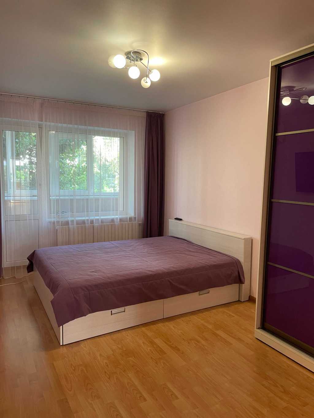 Продажа 3-комнатной квартиры 64 м², Набережная Победы ул., 98