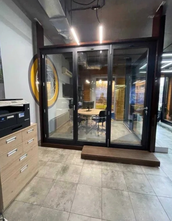 Аренда офиса 105 м², Генуэзская ул.