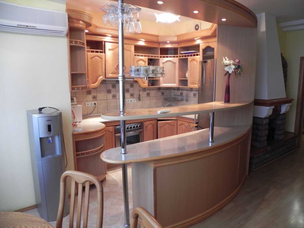 Оренда 3-кімнатної квартири 120 м², Героїв Сталінграда просп., 24