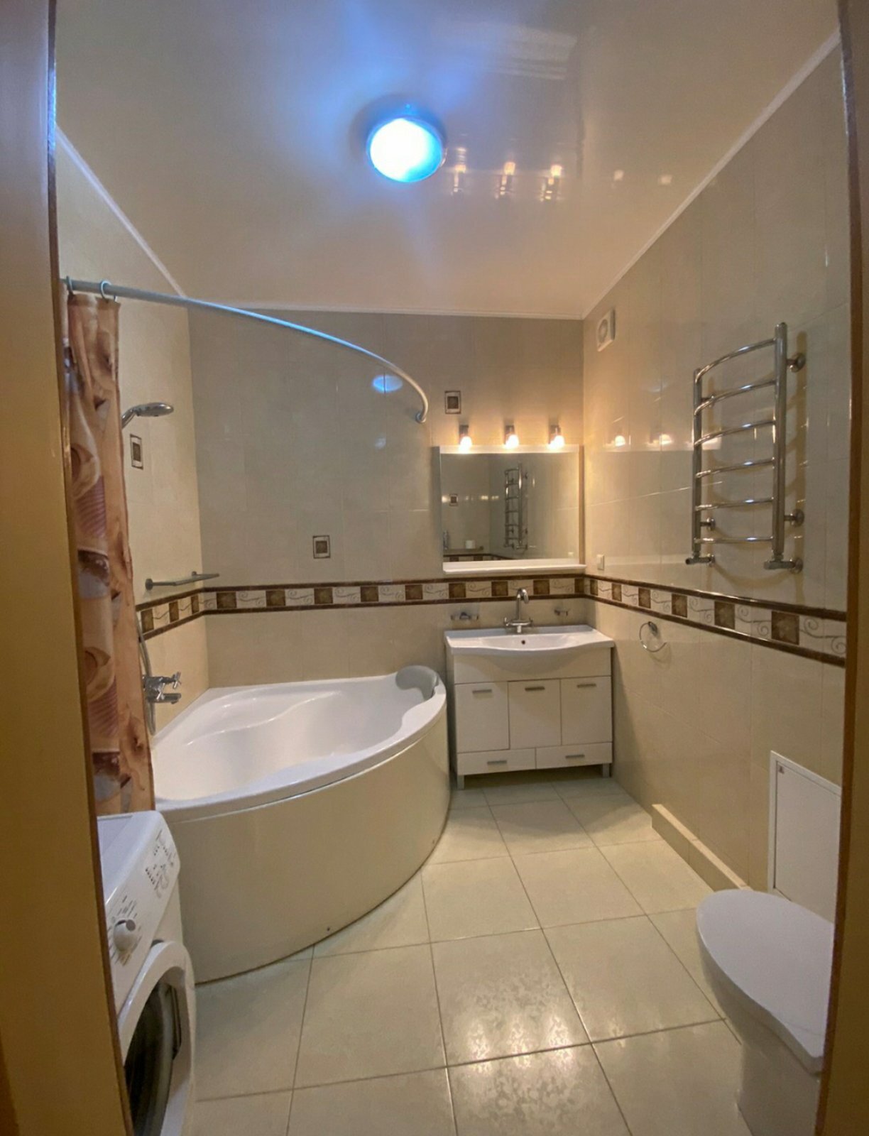 Аренда 2-комнатной квартиры 75 м², Космическая ул., 9а
