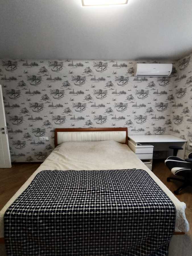 Продаж 2-кімнатної квартири 50 м², Шолуденка вул., 1А