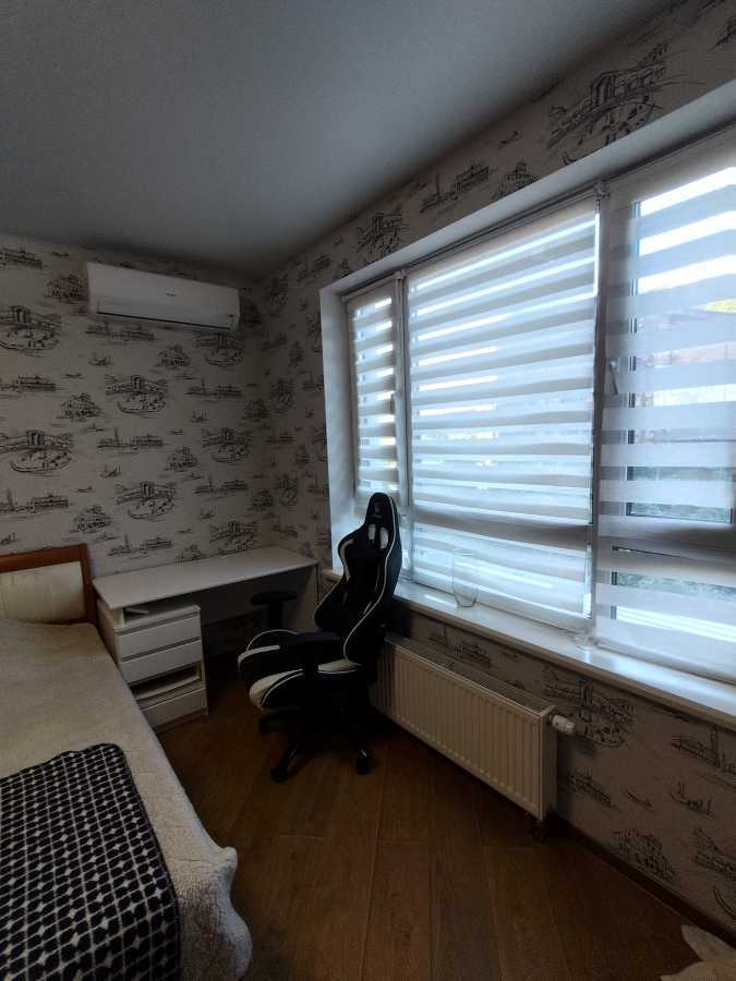 Продаж 2-кімнатної квартири 50 м², Шолуденка вул., 1А