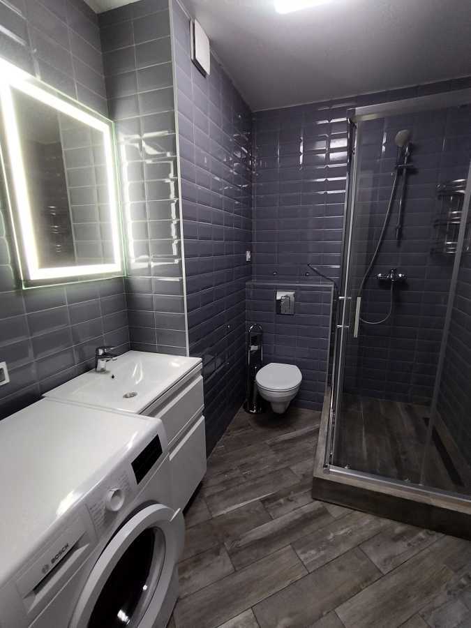 Продаж 2-кімнатної квартири 50 м², Шолуденка вул., 1А
