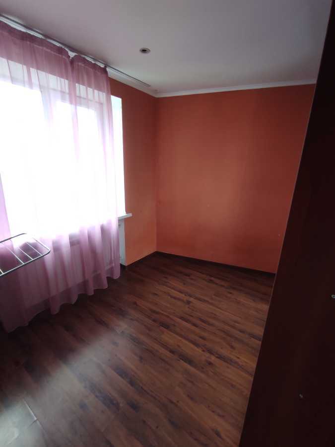 Продажа 3-комнатной квартиры 73 м², Александра Поля просп., 42