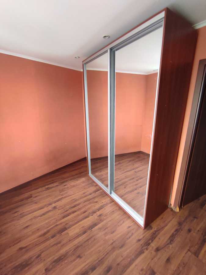 Продажа 3-комнатной квартиры 73 м², Александра Поля просп., 42