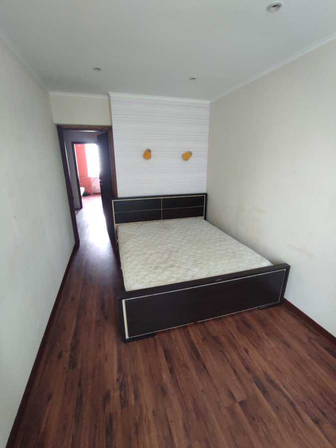 Продажа 3-комнатной квартиры 73 м², Александра Поля просп., 42