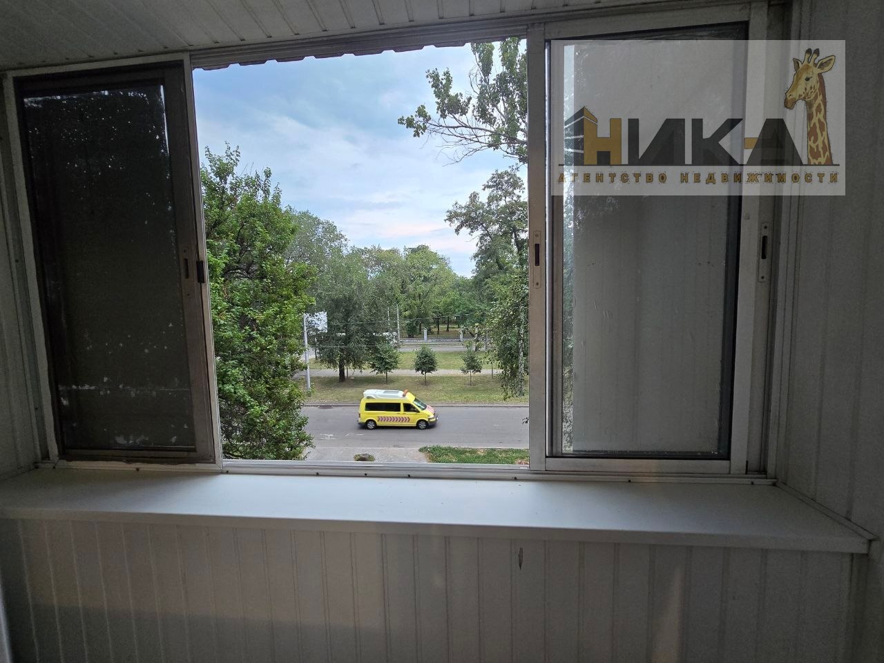 Продаж 1-кімнатної квартири 29 м², Металургів просп.