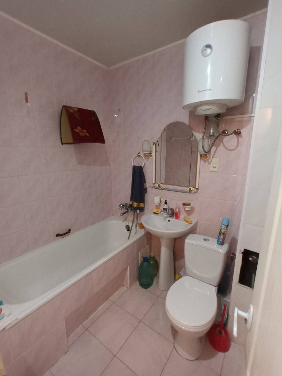 Оренда 1-кімнатної квартири 38 м², Героїв просп.